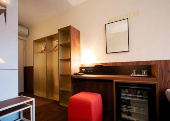 Europa Life 3* Frankfurt nad Menem