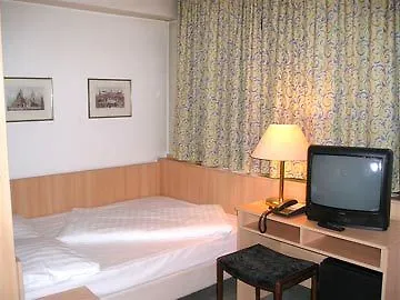 Europa Life Otel Frankfurt am Main